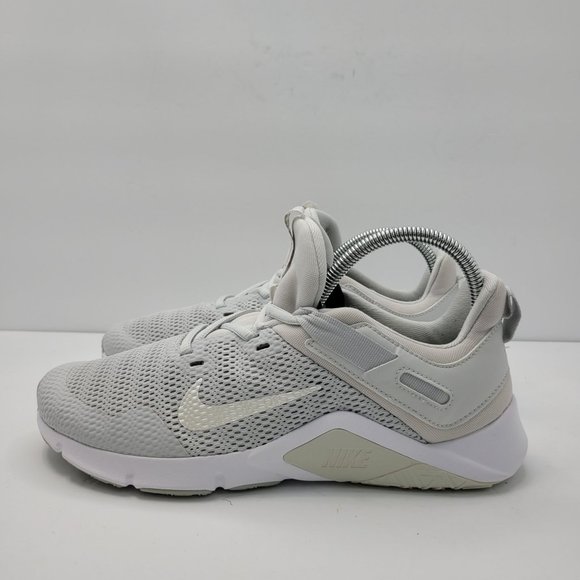 Nike Legend Essential 2020 Womens Running Shoes Grey White CD0212-002 US Size 10 - Picture 2 of 8